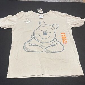 Disney Beige Winnie the Pooh Short Sleeve Tee